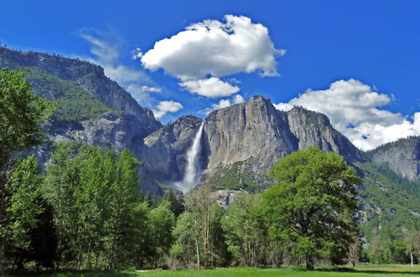 Yosemite's Horsetail Falls